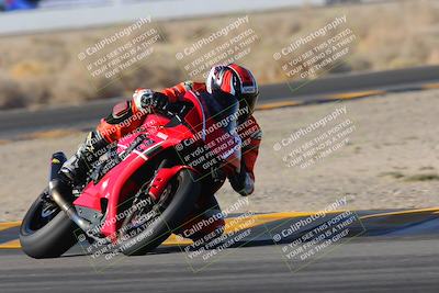 media/Dec-18-2022-SoCal Trackdays (Sun) [[8099a50955]]/Turn 4 (1pm)/